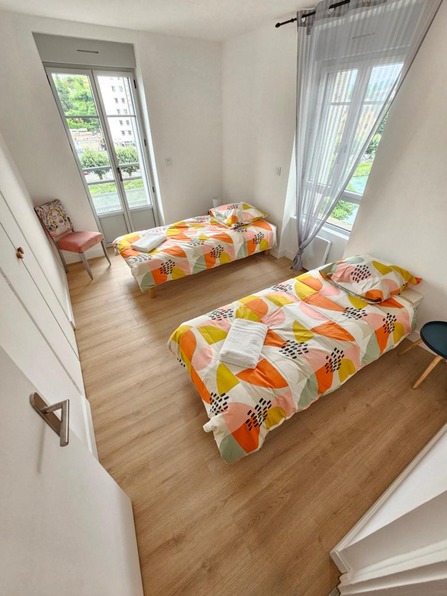 Le Chaleureux Lourdes Hyper Centre Apartment Exterior photo
