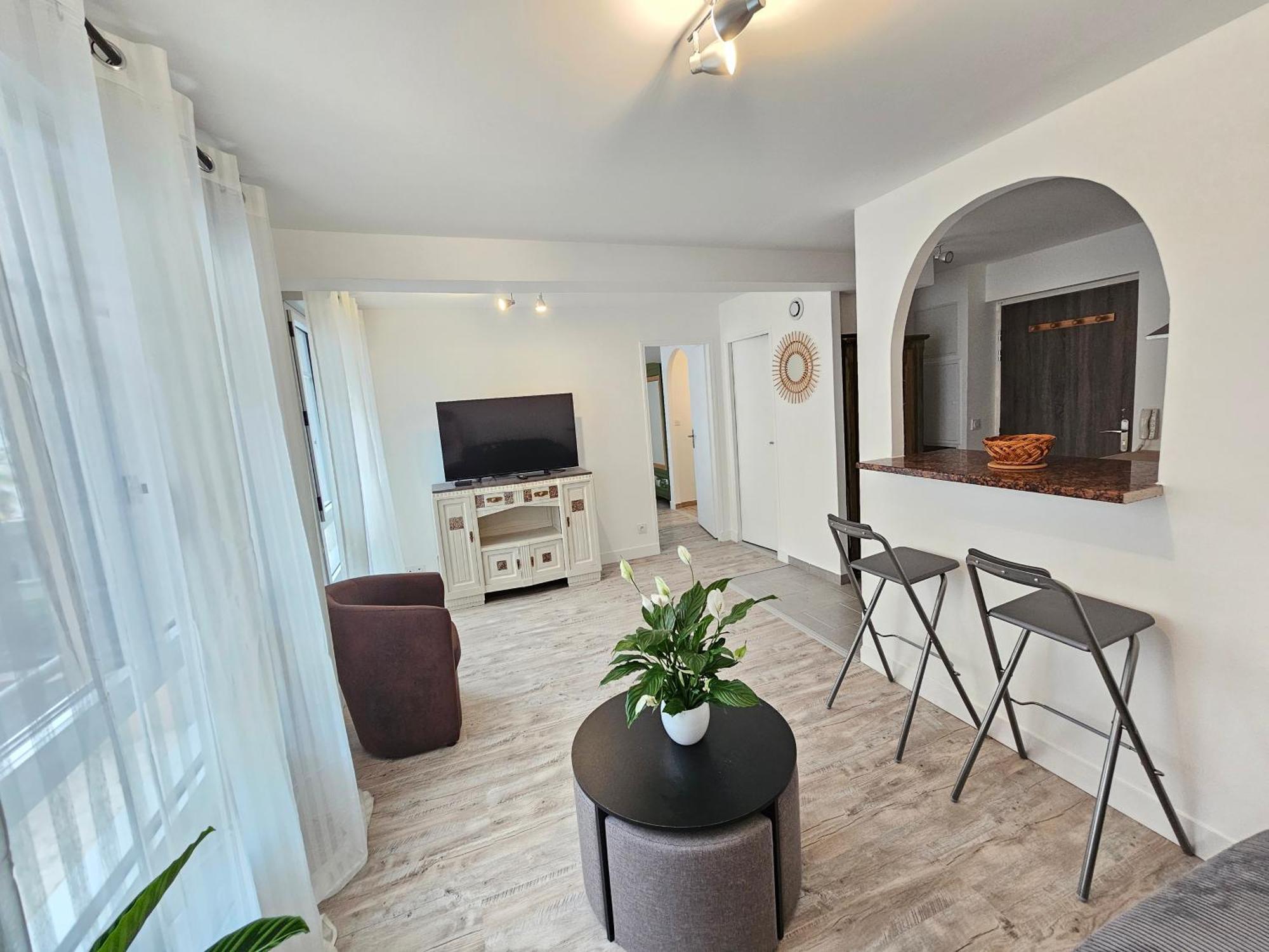 Le Chaleureux Lourdes Hyper Centre Apartment Exterior photo