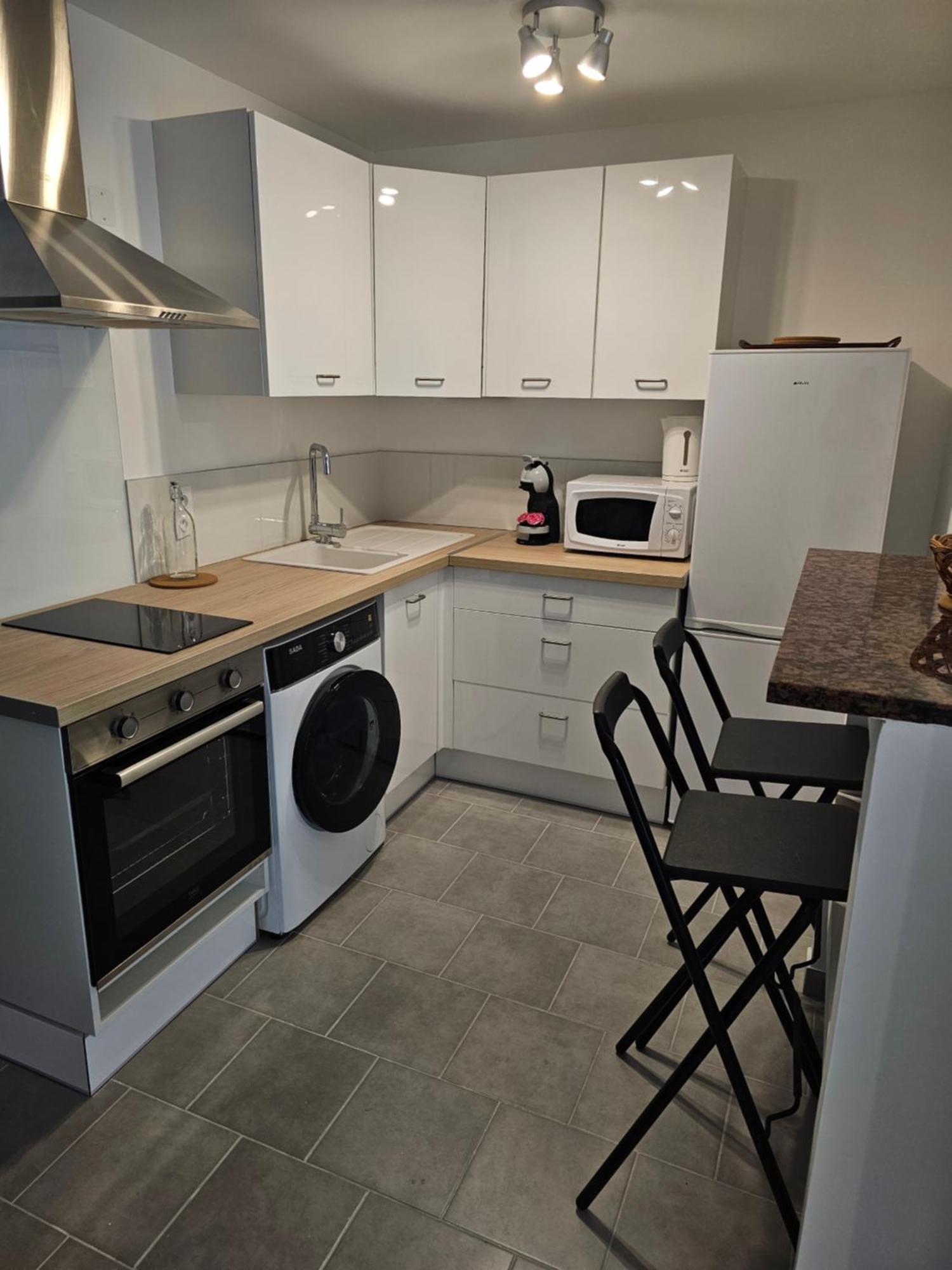 Le Chaleureux Lourdes Hyper Centre Apartment Exterior photo